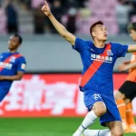 申花引进大牌洋帅提振队伍士气，吴曦力挺斯卢茨基-足球赛事-足球赛程-足球比分直播网