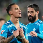 曼联前射手安东尼精彩凌空斩庆祝，现场视角展现极致丝滑表现-足球赛事-足球赛程-足球比分直播网